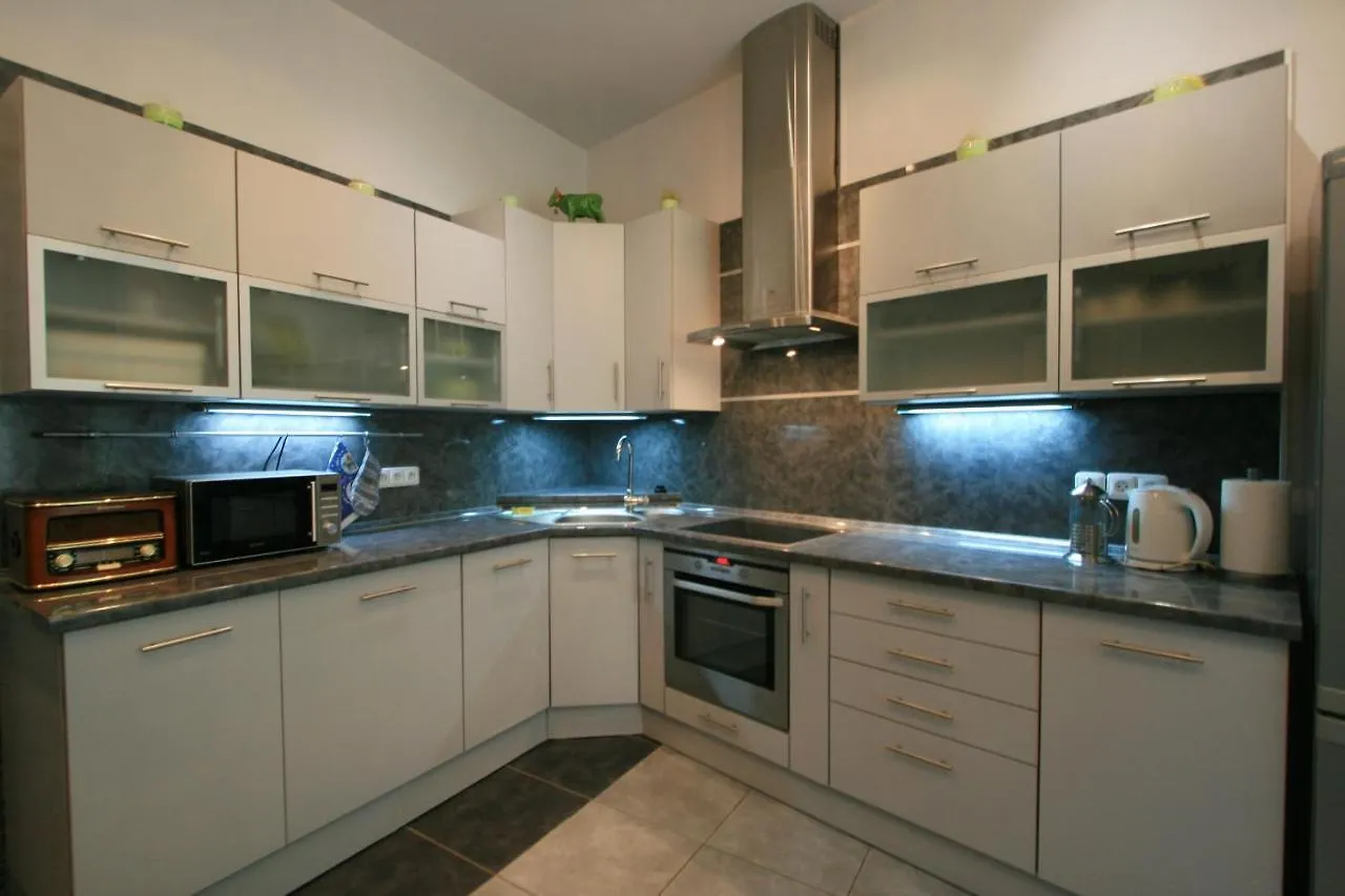 Apartment No 21 - I P Pavlova 34 Karlowe Wary 0*,  Czechy